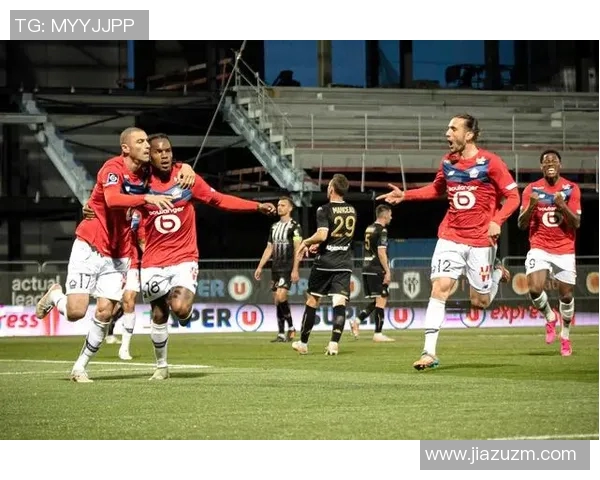 勒沃库森逆袭！德甲联赛风云再起，冲击冠军之路！