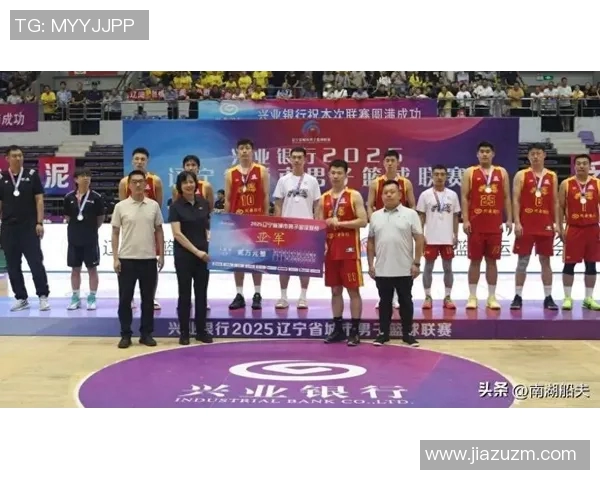 辽宁舰靠岸！辽宁男篮召开发布会，正式官宣全队阵容及赛程安排