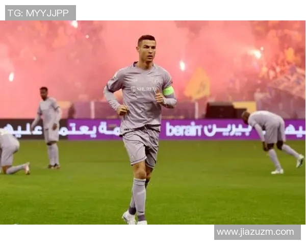 曼联官方宣布签约C罗，球队期待他的加盟！