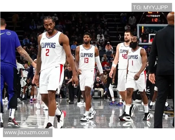 尼克斯队全队进攻火力不足，难敌快船队强势表现