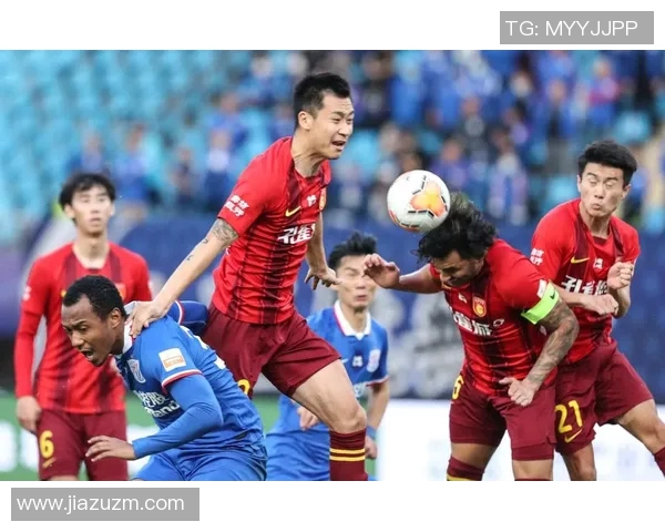 西涅因家庭原因离队,球迷齐声呼吁他早日回归 西涅因家庭原因离队,球迷齐声呼吁他早日回归