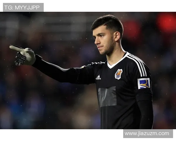 阿扎尔荣膺年度最佳球员奖项，成就不凡引领新潮流