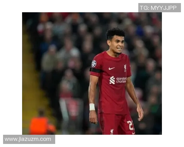 塞维利亚签下前利物浦球员苏亚雷斯，球队获得新生力量